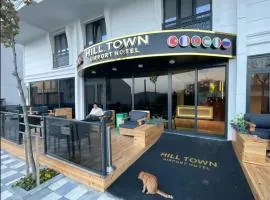 HillTown Airport Hotel & Restaurant
