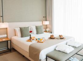 Lusitano Garden Villas, hotel com estacionamento em Ponta Delgada