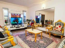 K Guest House, Bonanjo