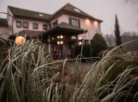 Pension Hubertushof, hotel v destinaci Hassloch