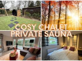 VELUWE CHALETS PUTTEN - Chalets on Park De Eyckenhoff - Private gardens and Saunas on Nationaal Park De Veluwe - Design Chalets with Cosy Setting, hotel en Putten