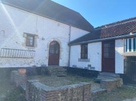 Gîtes La Ferme d'en haut Vieusart, Hotel in Chaumont-Gistoux
