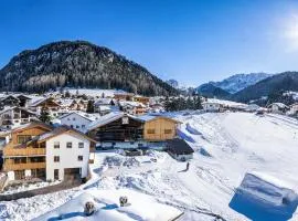 Tieja Panoramic Lodge