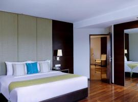 Grand Mercure Vadodara Surya Palace, hotel v destinaci Vadódara