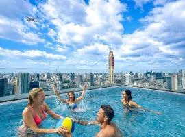 New City Condo in Central Bangkok Siam Paragon Central World