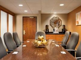 Townhome Inn & Suites by IHG, hotel em Cordova