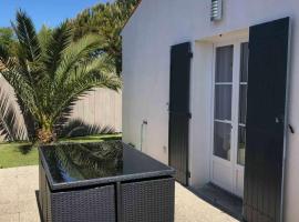 Maison près de la plage avec jardin, parking, 6 couchages, WiFi - Saint-Georges-d'Oléron - FR-1-246A-155, hotel in Saint-Georges-dʼOléron