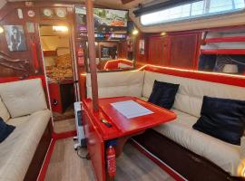 Voilier de tout confort, hotel in Cherbourg-en-Cotentin