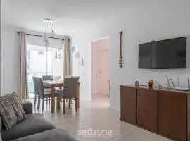 Apto 2Q c/ churrasq. no centro - Bombinhas CAA103