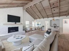 Charming Two Bedroom Walk Street Cottage Steps from the Beach