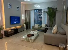 Boulevard Sea View Luxury 1 BR Next Dubai Mall
