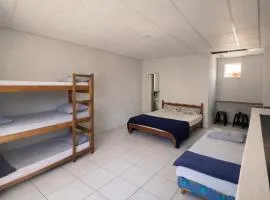 Peró Beach Hospedaria - Aceita Pet - 300mts da Praia