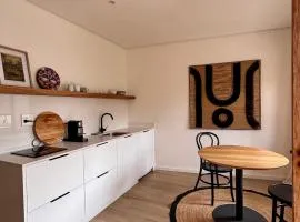 The Spot - Beach Apartment close to town