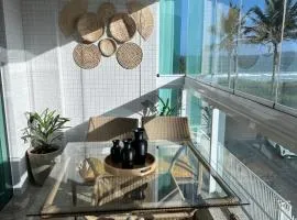 4 ILHAS, 2 SUITES, 2 GARAGENS