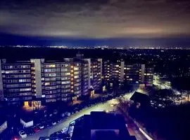 Möblierte Wohnung mit Panoramablick auf Köln