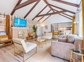 Bel Air Very Private and Comfy Home with Jacuzzi