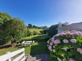 Surf House Casa Tony Aloha Host