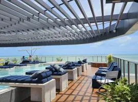 Studio - PÉ NA AREIA - Super Class - 3 Pessoas