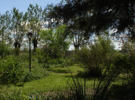 La Paz suites de campo, hotel in Capilla del Señor