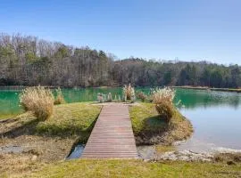 Hike, Fish and Explore Chattanooga! Lake-View Home