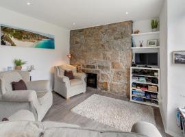 2 Bed in Mousehole oc-d29111, hótel í Mousehole