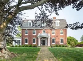 Inn at Ocean Avenue