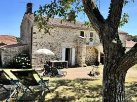 Maison à Saint Julien des Landes - Gite La Dodinière 6 personnes MAE-1891