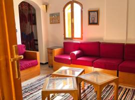 Shamandy house same same but different, vila v destinaci Jazīrat Aswān