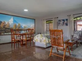 Casa Pet Friendly c Churrasqueira a 120m da Praia