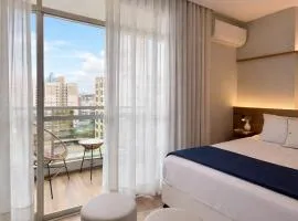 Flat Praia do Canto Collection View for family