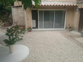 Studio La Cheneraie, hotell sihtkohas Bargemon