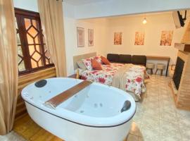 Villaggio Farnese, Hotel in Campos do Jordão