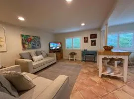 Delray Beach Hideaway Private 1BR w Patio BBQ