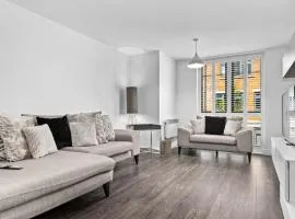 Luxe Two Bed Apartment - Parking - Smart Tv - Wi-Fi 27C
