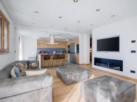 Chalet Merveille Ski In - Ski Out, hotel v mestu Sauze dʼOulx