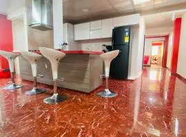 La vida es bella! lujoso apartamento cerca al aeropuerto y centro