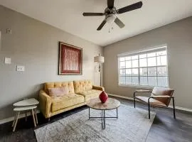 Sleepover 1BD 1BA Modern Corpus Christi Apartments