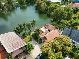 2,5BR Tropical Lakeview Villa I Bangtao Beach