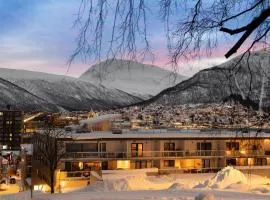 ARCTIC HOMES - The Charming House