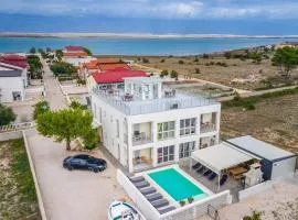 Family-friendly apartments with swimming pool Vir - 23976