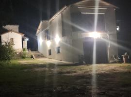 La Casa de la Abuela Hostel, hotel i Tanti