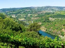 Cherry Douro Hill