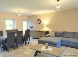 Gîte spacieux avec climatisation dans la campagne bourbonnaise - FR-1-489-339, hotel in Thiel-sur-Acolin