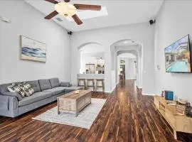 NEW - Poolside Oasis Heated POOL Home - 2000 SF