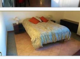 Departamento Cerca de Todo, hôtel à Villa Las Rosas