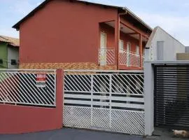 Ar-condicionado, Estacionamento, Check-in 24H