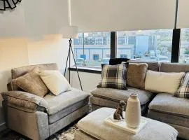 New Downtown DSM Loft with Views