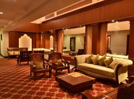 Hotel Niky International, hotel Jodhpur repülőtér - JDH környékén Dzsódhpurban