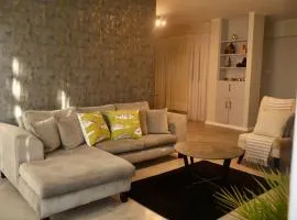 San Remo on Windermere Rd. Humewood Beachfront