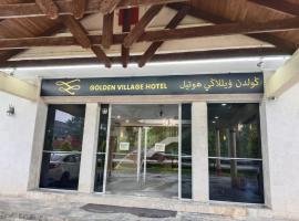 Golden Village Hotel，位于Kampong Selangan林梦机场 - LMN附近的酒店